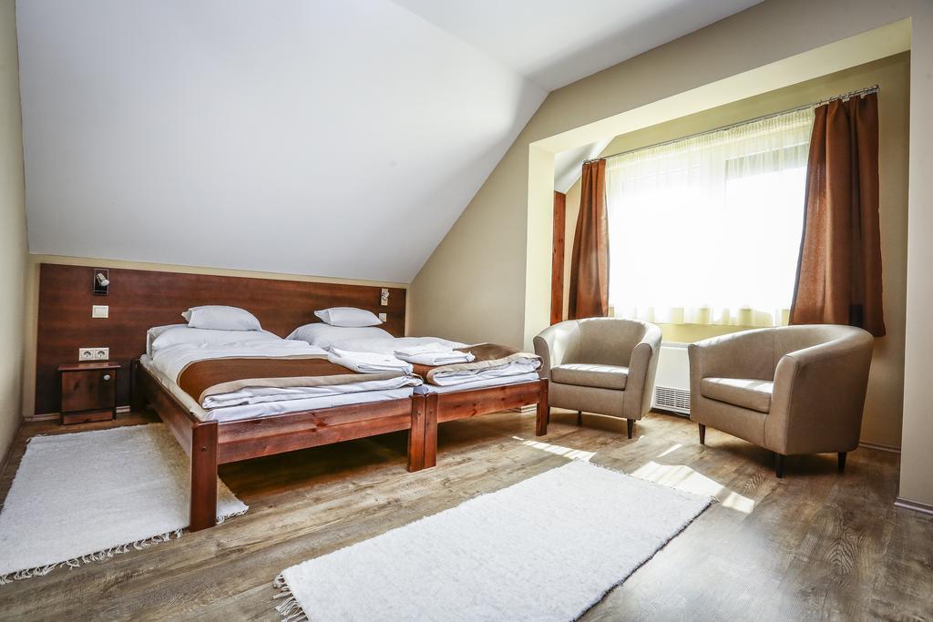 Granatalma Vendeghaz Hotel Fehérvárcsurgó Kamer foto