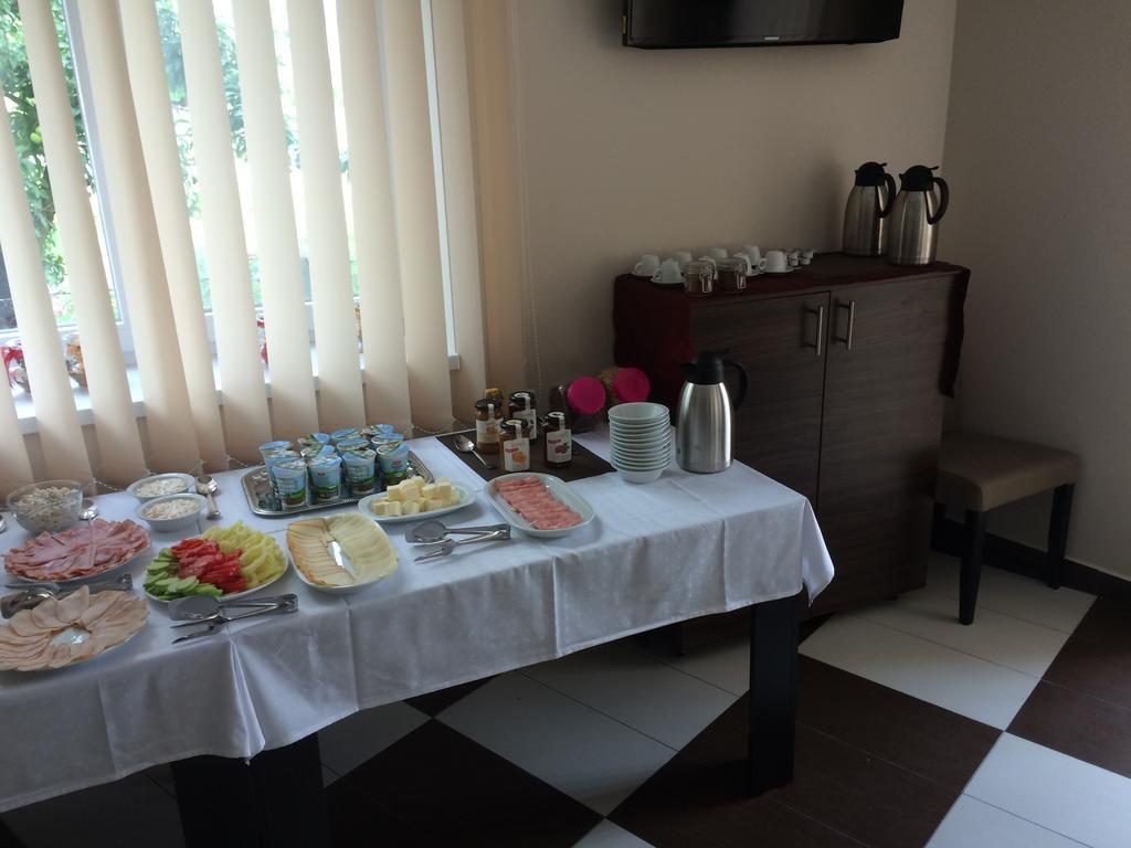 Granatalma Vendeghaz Hotel Fehérvárcsurgó Buitenkant foto
